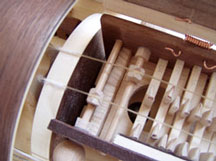 Saitenheber, von au�en bedienbar